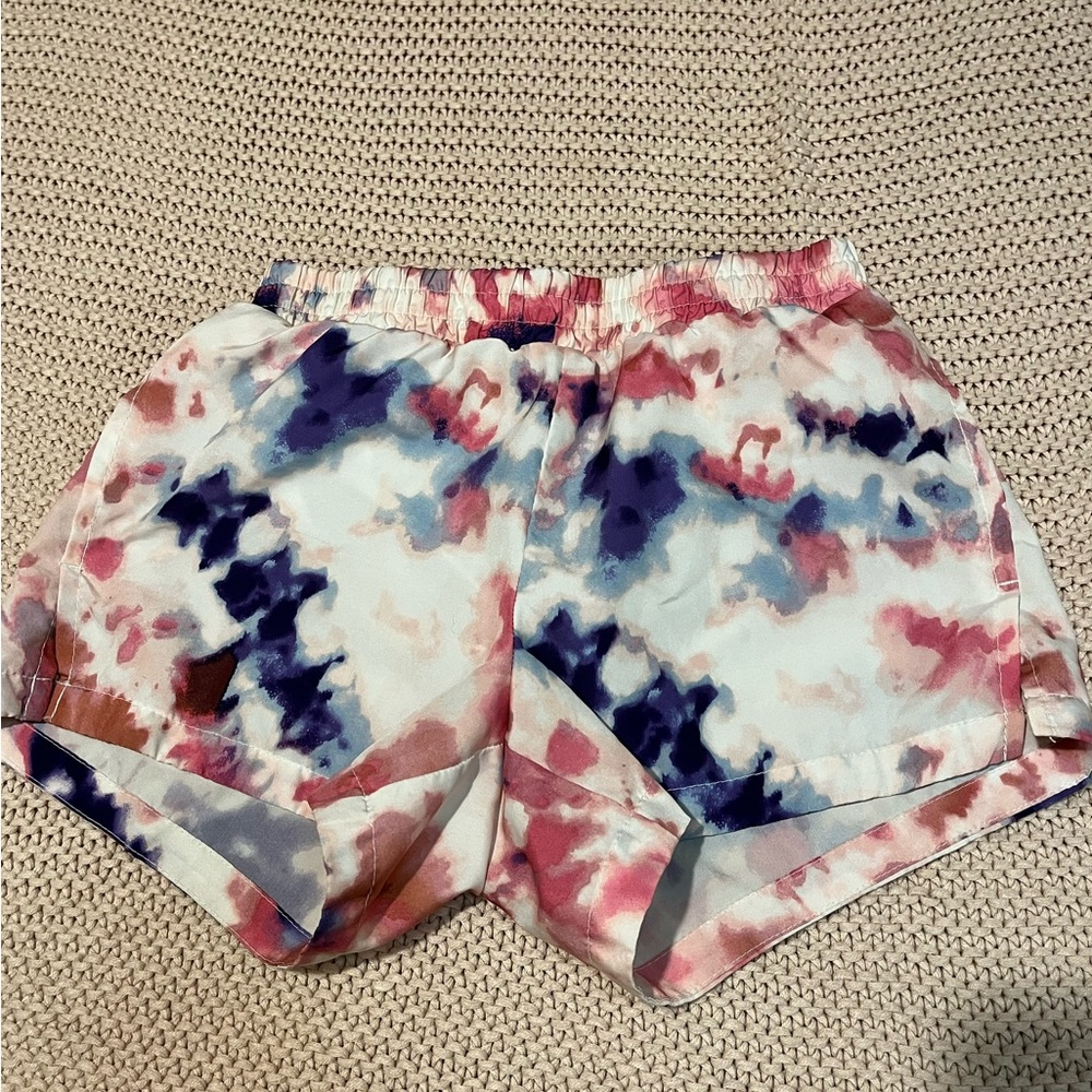 OLD NAVY GIRLS ATHLETIC SHORTS TYEDYE